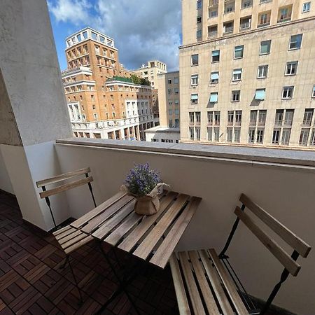 Piazza Dante 9 Genoa Center Town Apartment Exterior photo